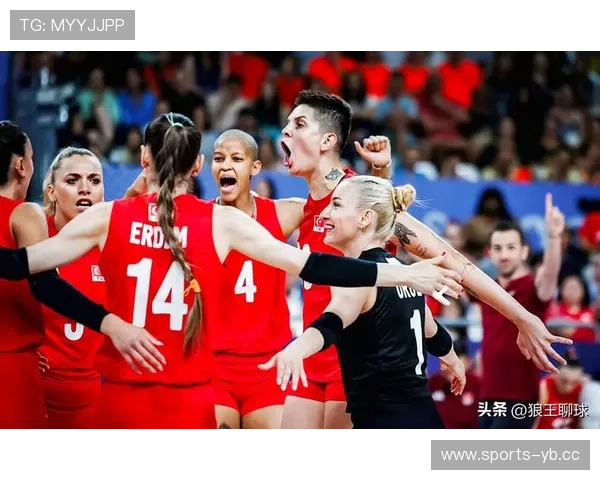 土耳其女排四战全胜喜迎桑塔雷利44岁生日隆重奉上一场特别献礼