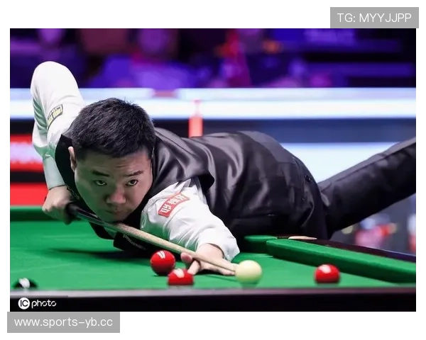 威廉姆斯谈适应隐形眼镜 丁俊晖表现完美令人赞叹 威廉姆斯谈适应隐形眼镜 丁俊晖表现完美令人赞叹