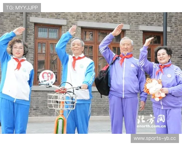 山东粉丝跨省赴四川追星梁实引发广泛热议现场感动众人的温情故事