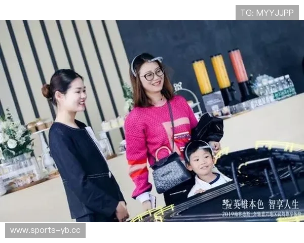 赛后采访中展现英雄本色 这一举动瞬间引爆全网成为焦点